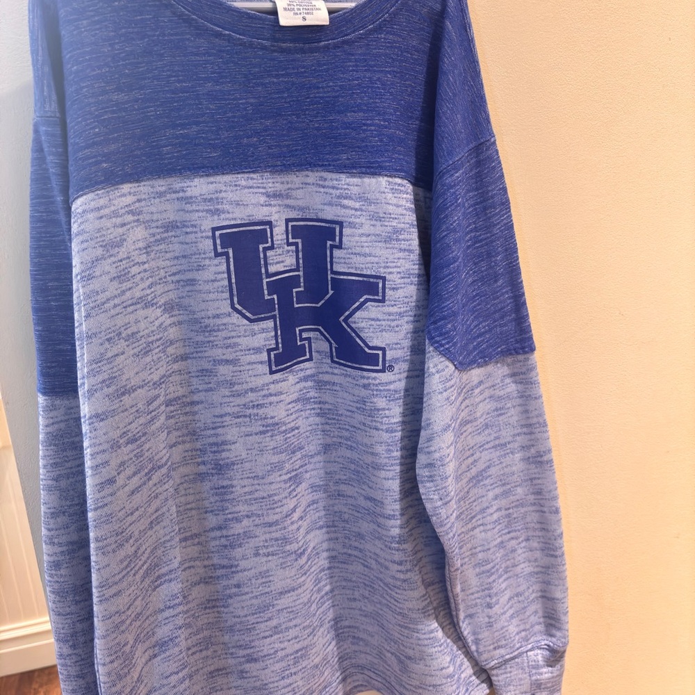 Pressbox Heathered Blue and Gray Long Sleeve Top
